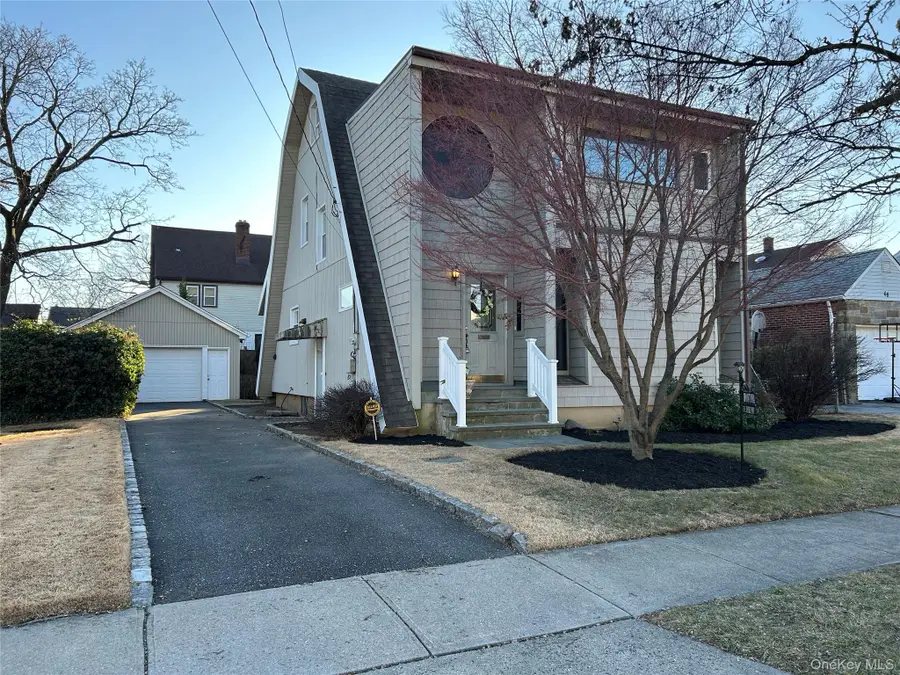 70 E Beverly Parkway, Valley Stream, NY 11580 - #2