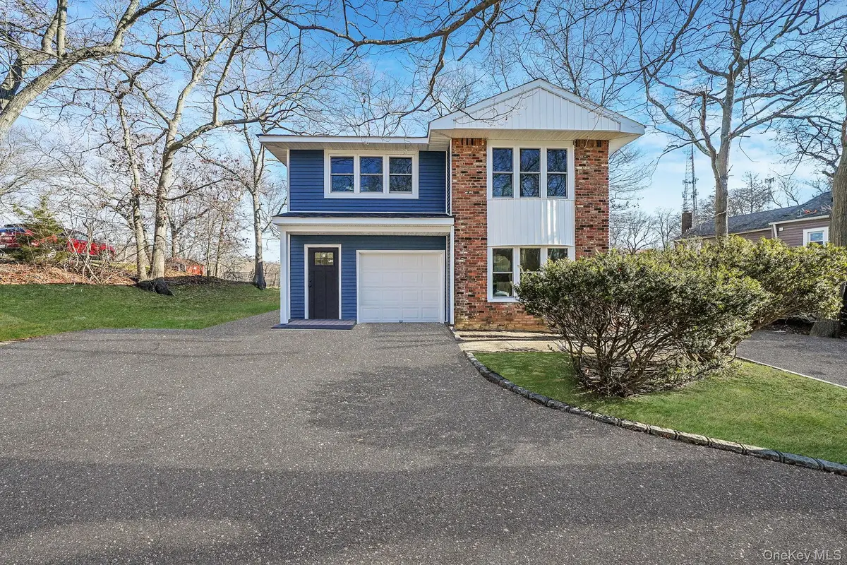 95 Berkshire Drive, Farmingville, NY 11738 - Image #1