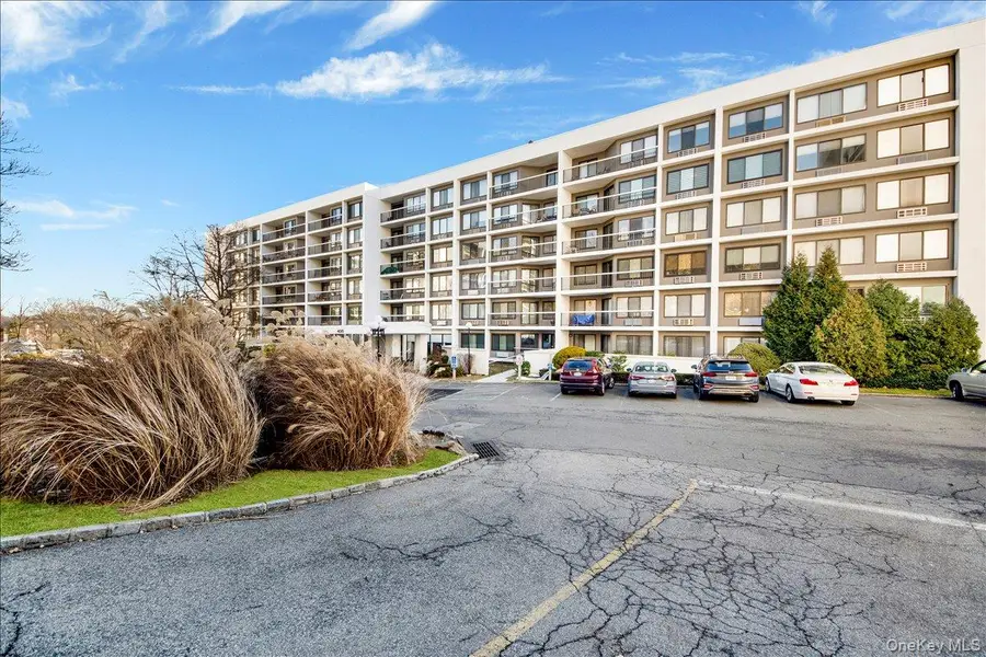 400 High Point Drive #PH6, Hartsdale, NY 10530 - #2