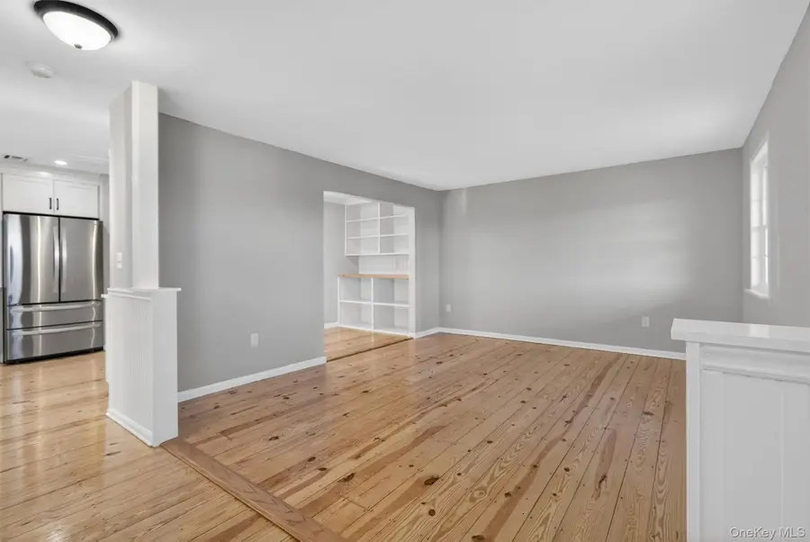 38 Wavey Willow Lane, Montgomery, NY 12549 - Image #2