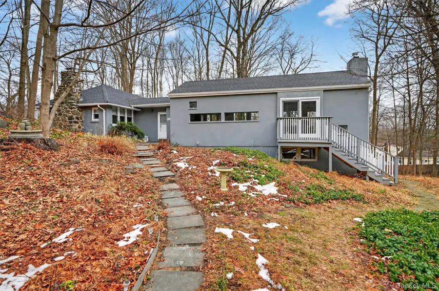 98 Mount Airy Road S, Croton On Hudson, NY 10520 - Image #3