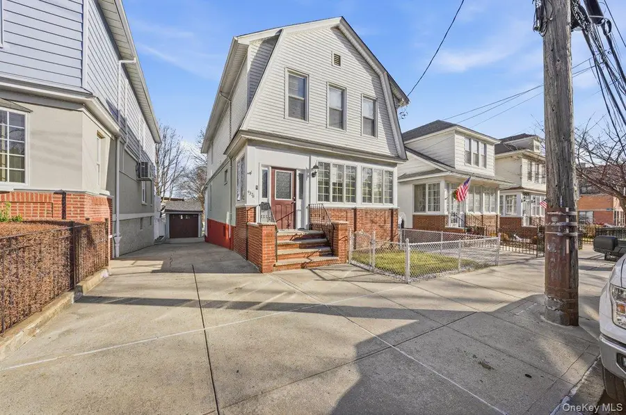 4376 Katonah Avenue, Bronx, NY 10470 - Image #2