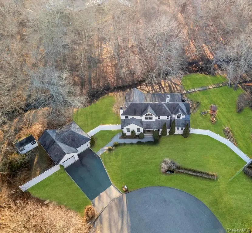 20 Tulip Court, Moriches, NY 11955 - Image #1