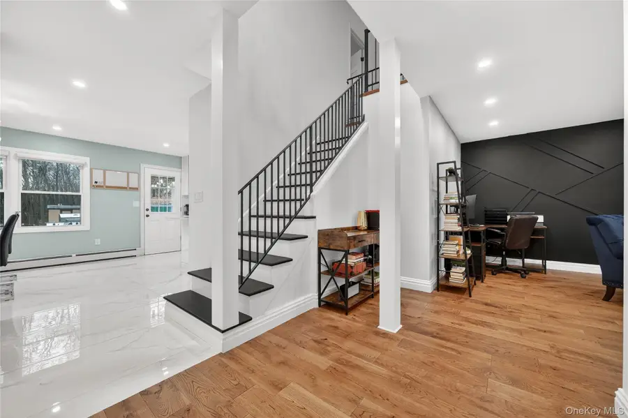 21 Green Avenue, Valley Cottage, NY 10989 - Image #3