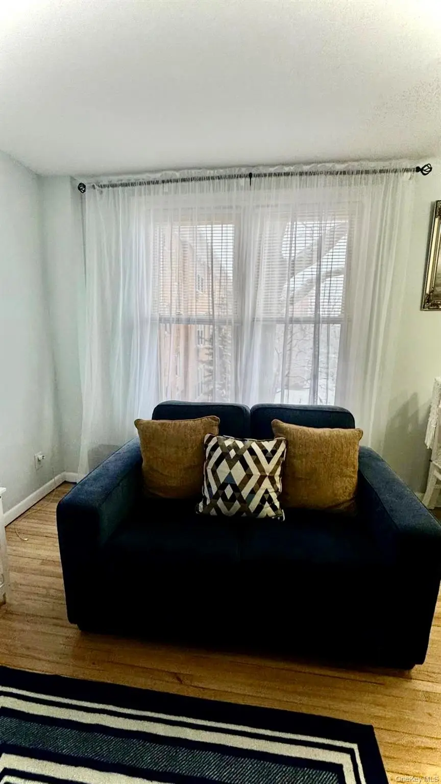 25 Trinity Place #2k, New Rochelle, NY 10805 - Image #3