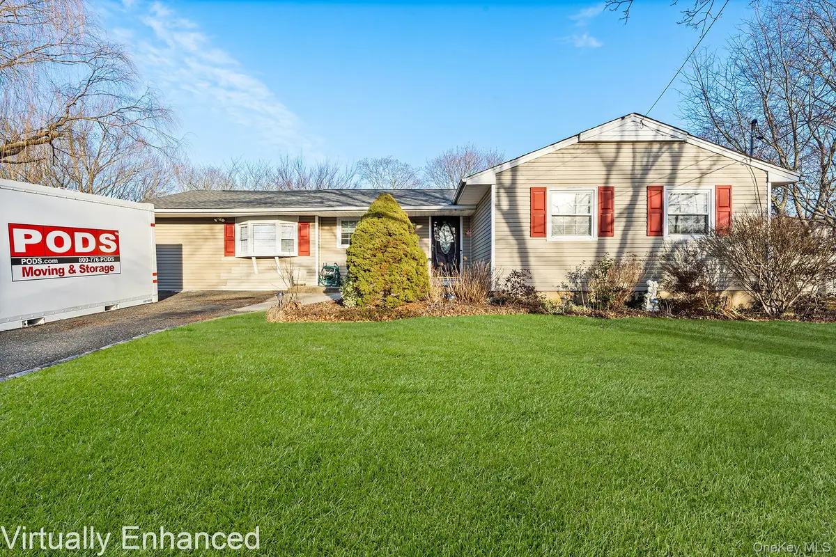 19 Evelyn Road, Port Jefferson Station, NY 11776 - Image #1