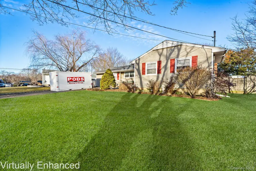 19 Evelyn Road, Port Jefferson Station, NY 11776 - Image #2