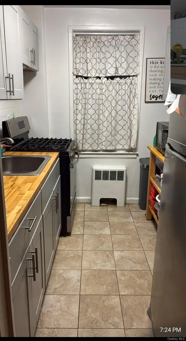 41 Point Street #3B, Yonkers, NY 10701