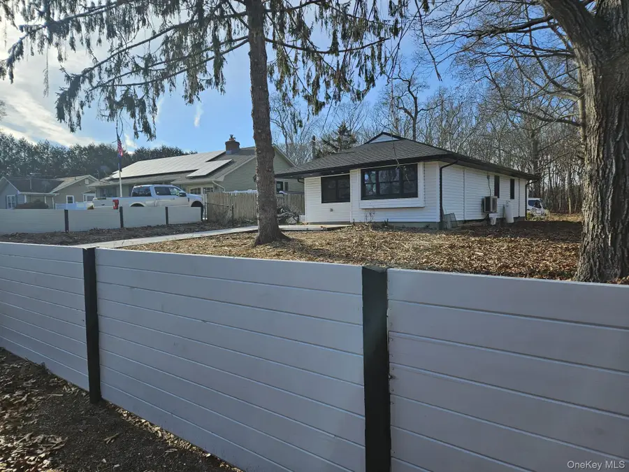 52 Crystal Beach Boulevard, Moriches, NY 11955 - Image #3