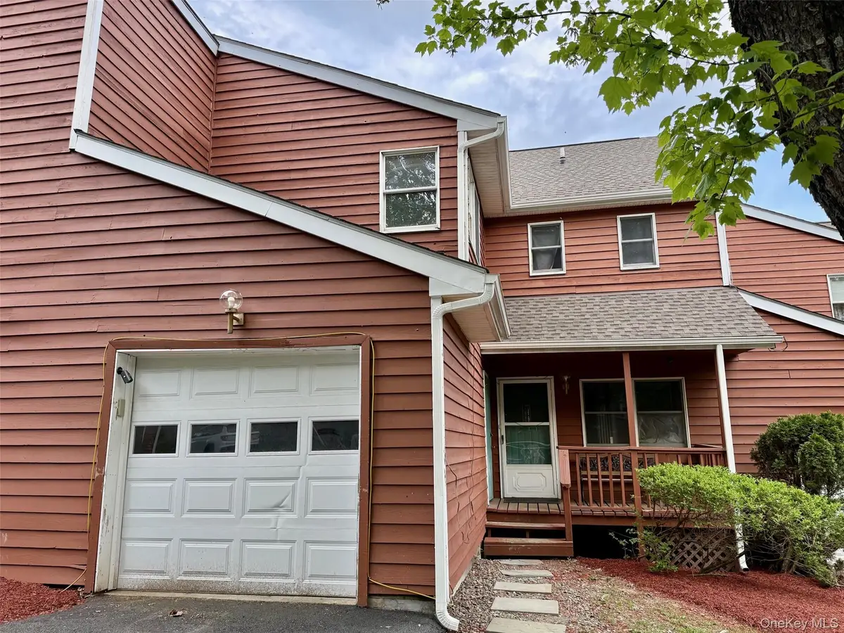 10 Woodland Way N, Ellenville, NY 12428 - #1