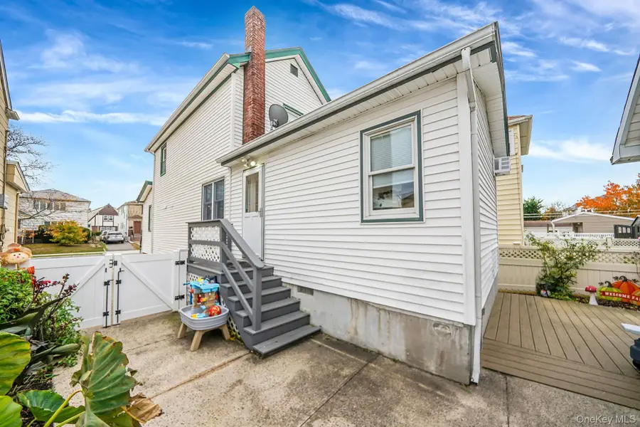 35 Lawson Avenue, East Rockaway, NY 11518 - Image #3