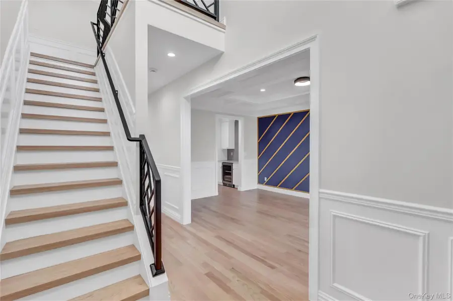 124 Mckinley Avenue, North Bellmore, NY 11710 - Image #2