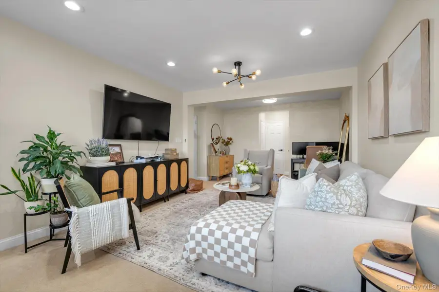 1 Sadore Lane #7Y, Yonkers, NY 10710 - Image #3