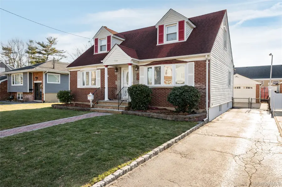 30 1st Street, New Hyde Park, NY 11040 - Image #2