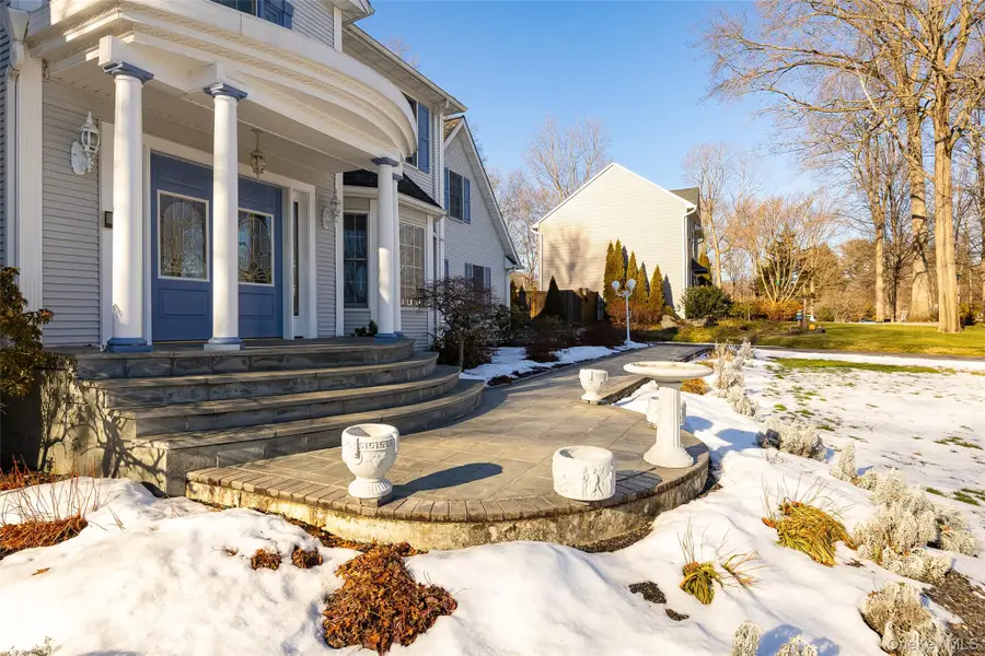 8 Toms Way, Poughkeepsie, NY 12603 - #3