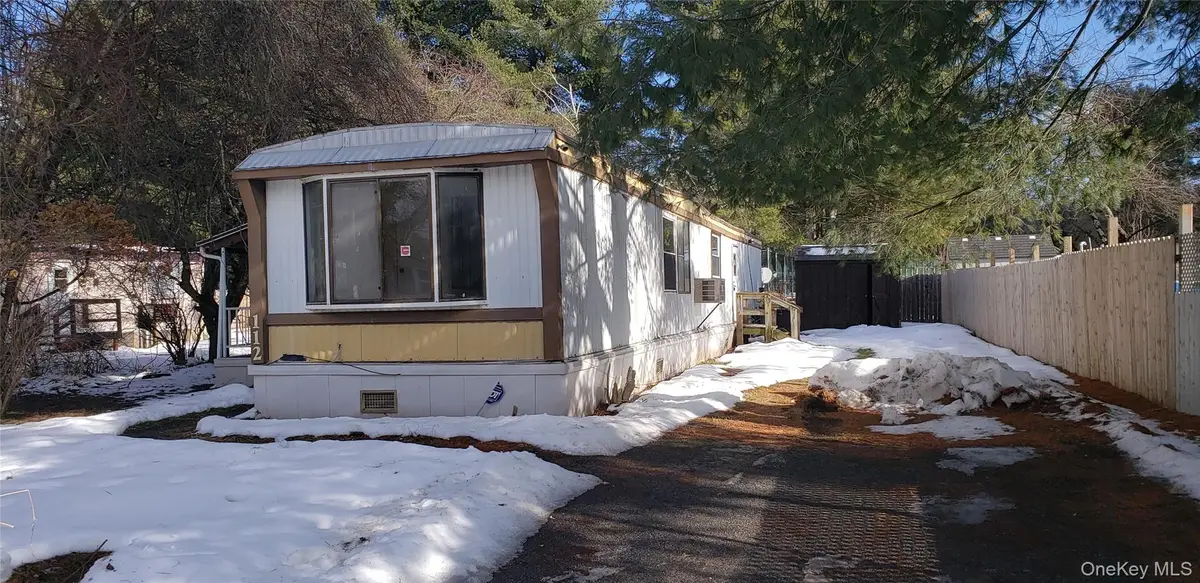 112 Cambridge Cirlcle, Loch Sheldrake, NY 12759 - #1