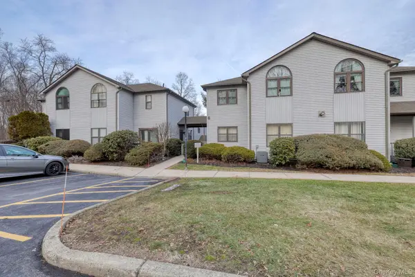 86 Albert Court, Monroe, NY 10950