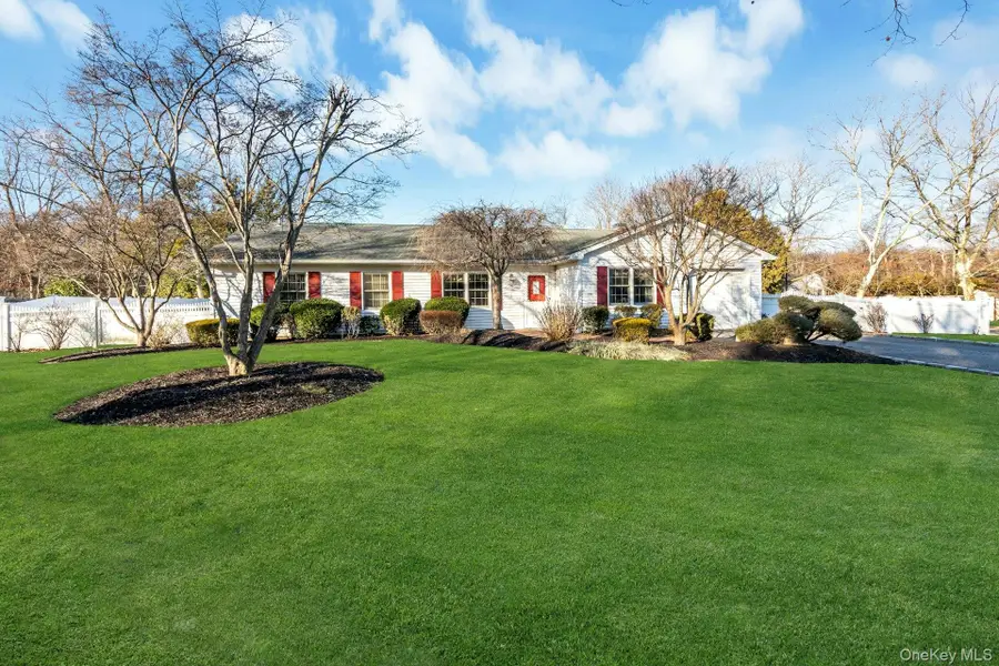 84 Strathmore Village Drive, South Setauket, NY 11720 - #2