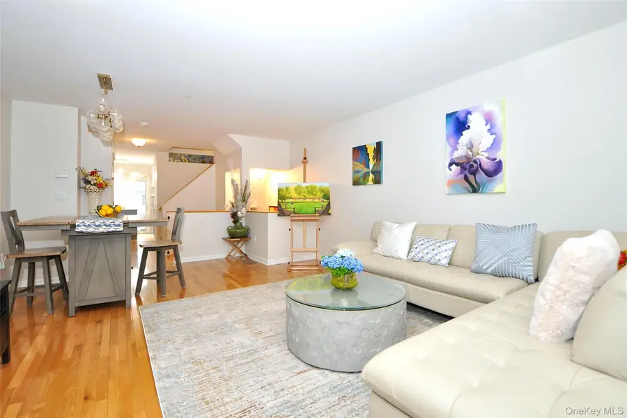 102 Crystal Hill Drive, Pomona, NY 10970 - Image #3