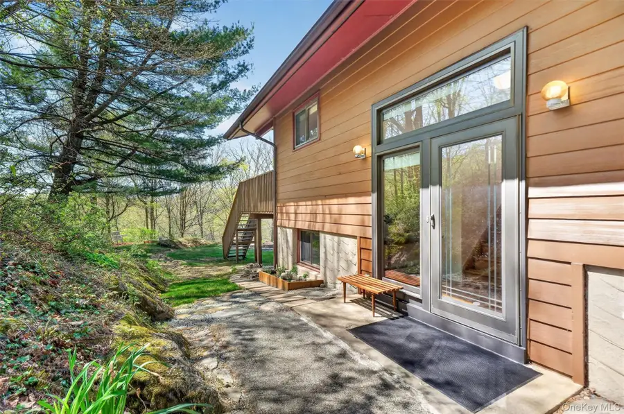 37 Glengary Lane, Croton On Hudson, NY 10520 - #2