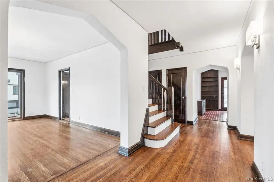 24 Highwood Avenue, Larchmont, NY 10538 - #2