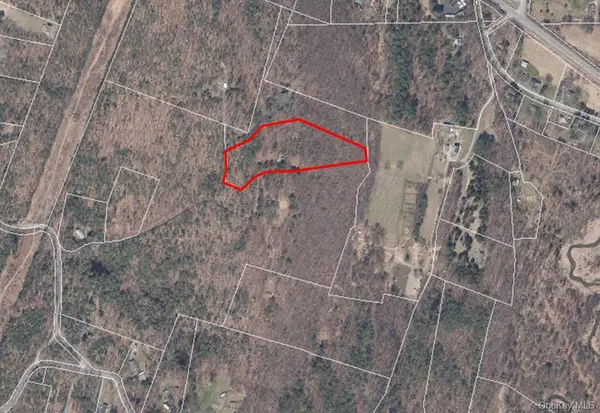 157 Mount Airy, Saugerties, NY 12477