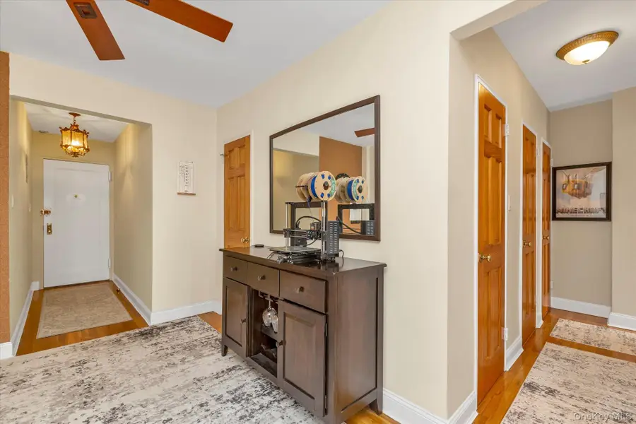 67-12 Yellowstone Boulevard #E8, Forest Hills, NY 11375 - #3