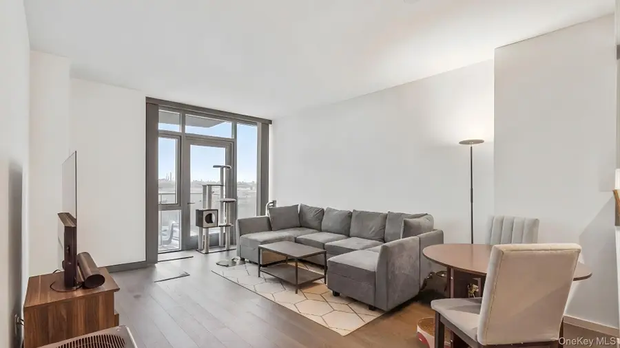 133-36 37th Avenue #5E, Flushing, NY 11354 - Image #3