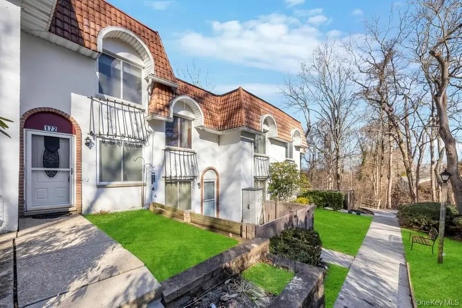 172 Skyline Drive, Coram, NY 11727 - Image #3