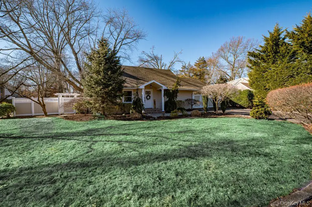 75 Hazard Avenue, Huntington Station, NY 11746 - Image #1
