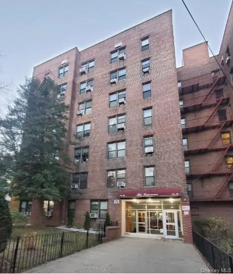 33-44 Junction Boulevard #6X, Jackson Heights, NY 11372 - Image #1
