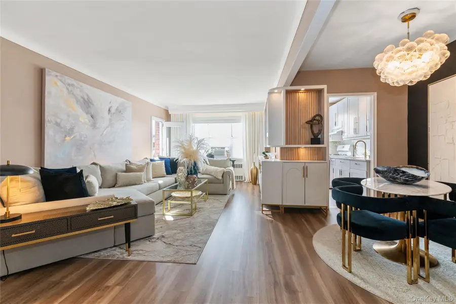 83-33 Austin Street #3D, Kew Gardens, NY 11415 - Image #3