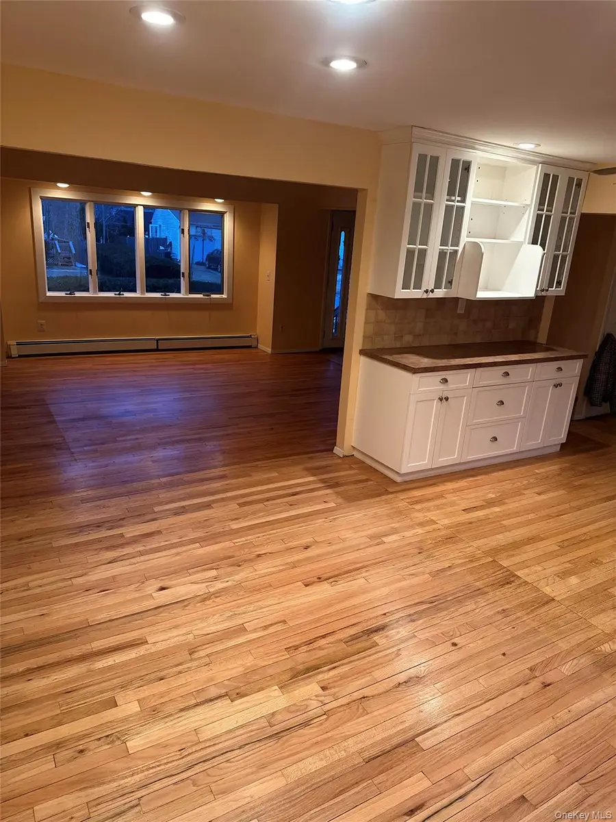 72 Seminole Street, Selden, NY 11784 - #3