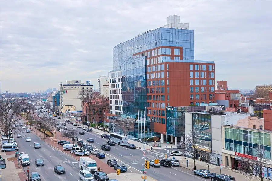 138-12 Northern Boulevard #6F, Flushing, NY 11354 - Image #2