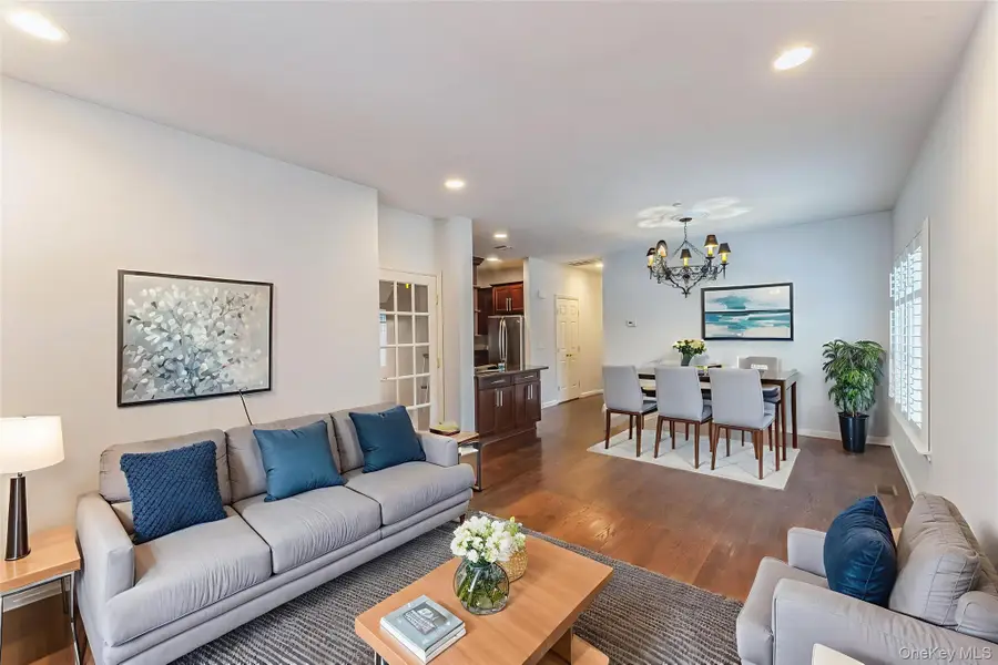 448 Winter Place, East Meadow, NY 11554 - #2