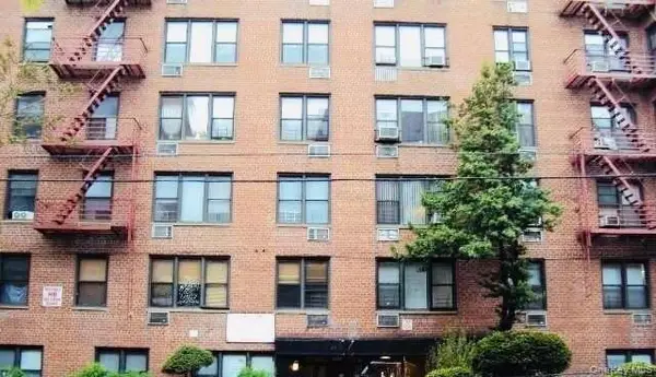 83-30 Vietor Avenue #413, Elmhurst, NY 11373