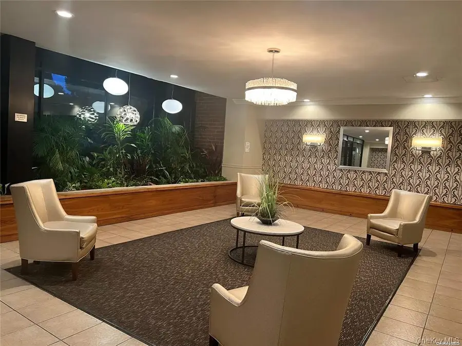 20 Wendell Street #18A, Hempstead, NY 11550 - #2