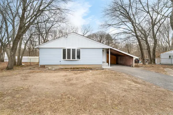 48 Hawkins Road, Centereach, NY 11720