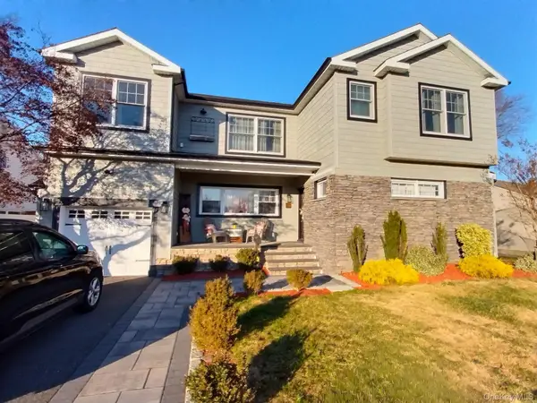 166 Daniel Road N, Massapequa, NY 11758