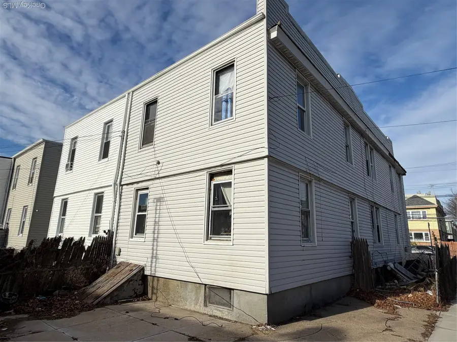 11220 111th Avenue, South Ozone Park, NY 11420 - Image #3