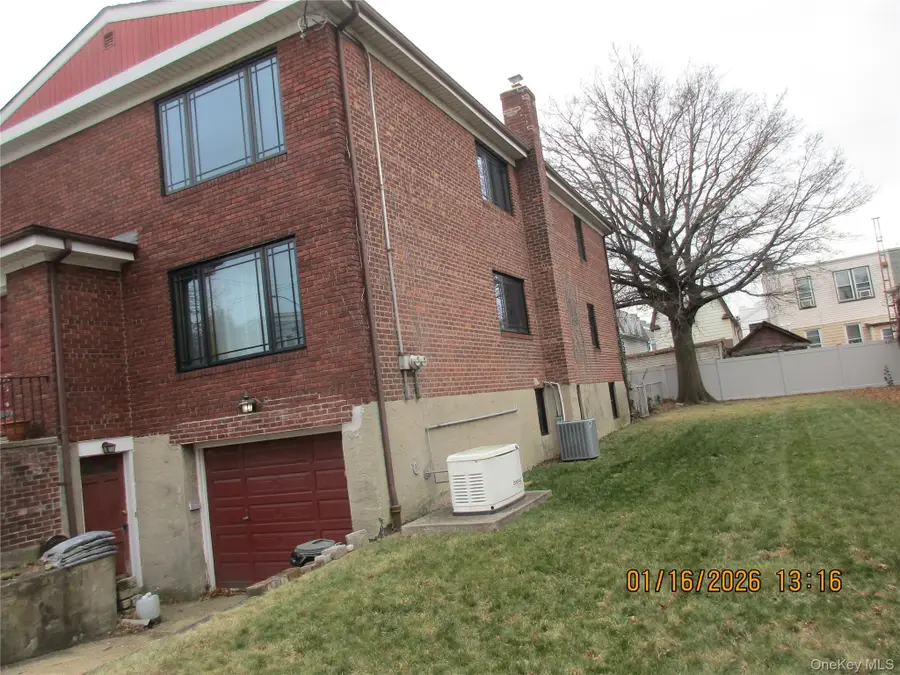 6656 75th Street, Middle Village, NY 11379 - Image #3