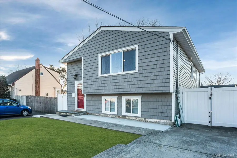 102A Claremont Avenue, West Babylon, NY 11704 - #2