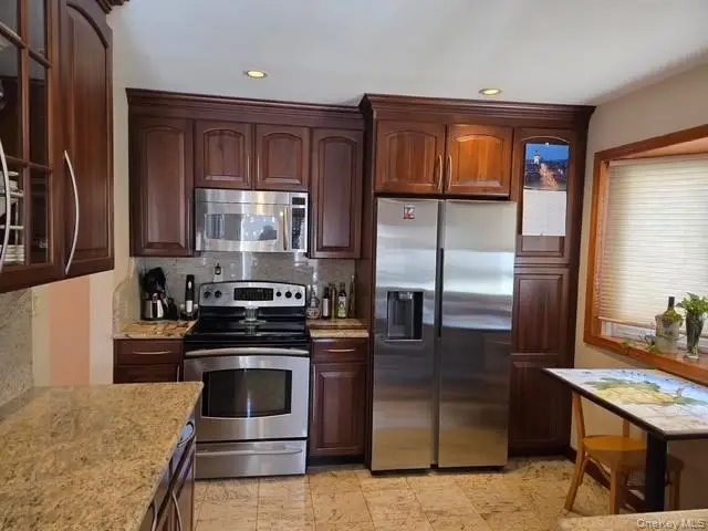 1550 Waters Edge Drive, Bayside, NY 11360 - #2