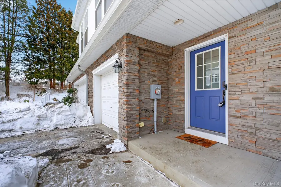 310 Bridgeview Drive, Poughkeepsie, NY 12601 - #3