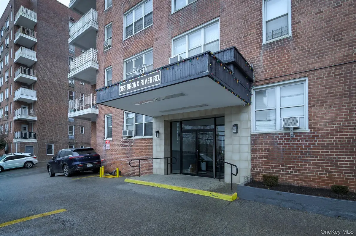 365 Bronx River #7C, Yonkers, NY 10704 - Image #1