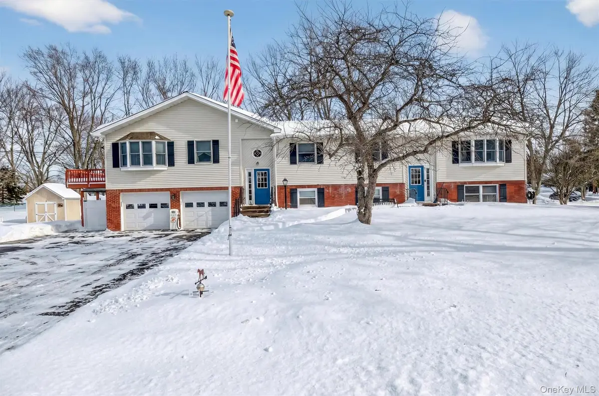 32 Louise Lane, Hopewell Junction, NY 12533 - Image #1