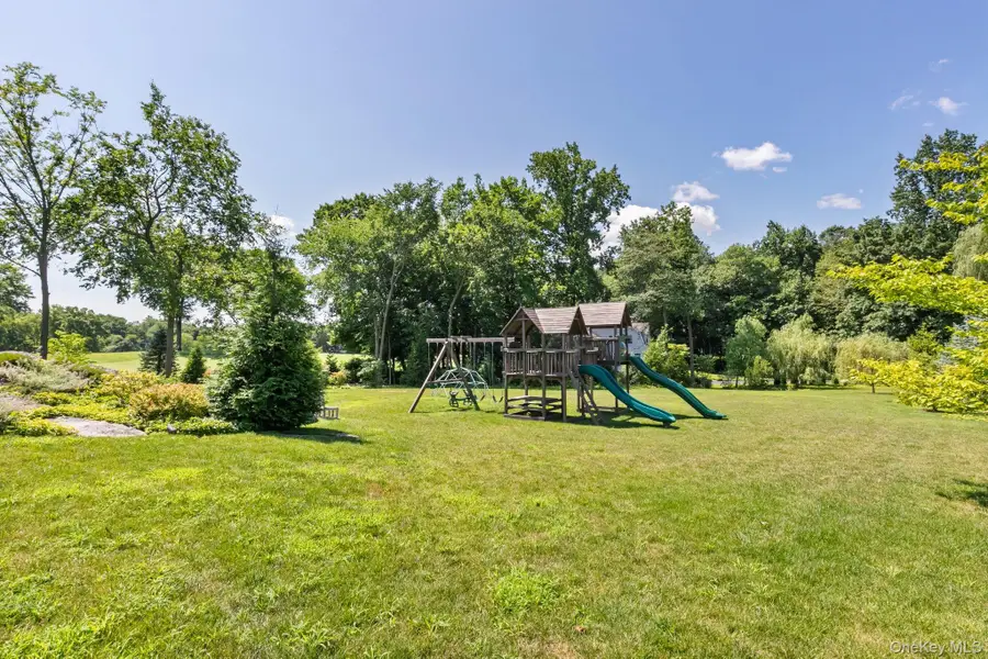 16 Boxwood Lane, Rye, NY 10580 - Image #3