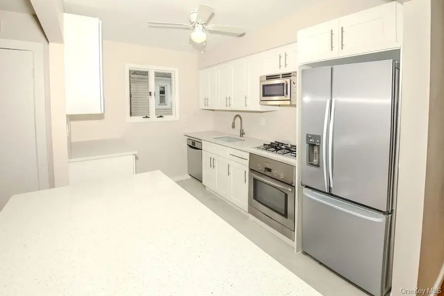 15 E Clearwater Road, Lindenhurst, NY 11757 - Image #2