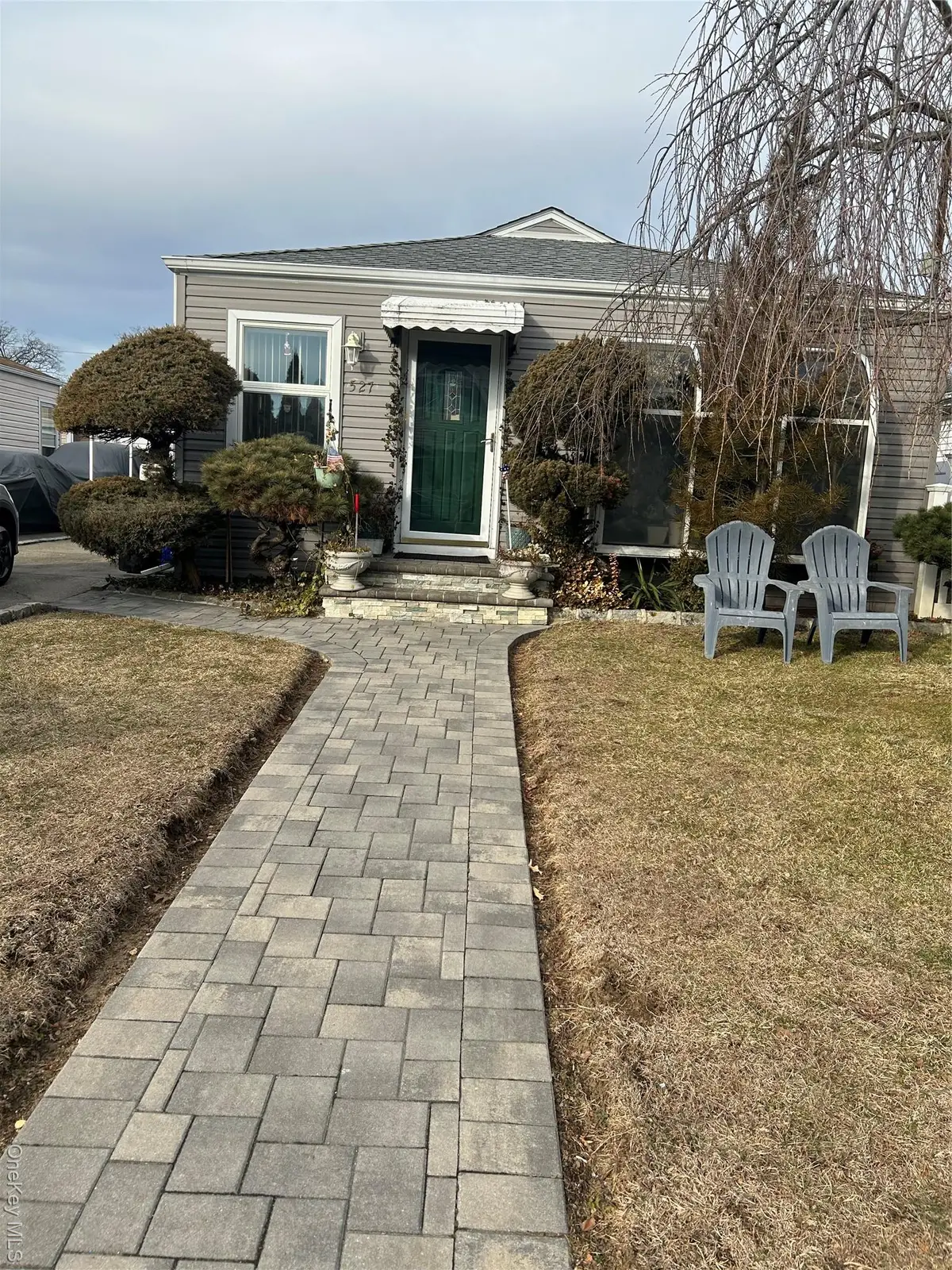 527 Willow Street, South Hempstead, NY 11550 - #1