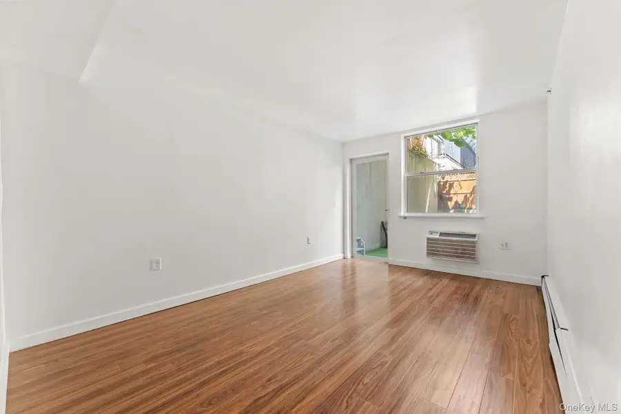 303 W 146th Street #1R, New York, NY 10039 - Image #2
